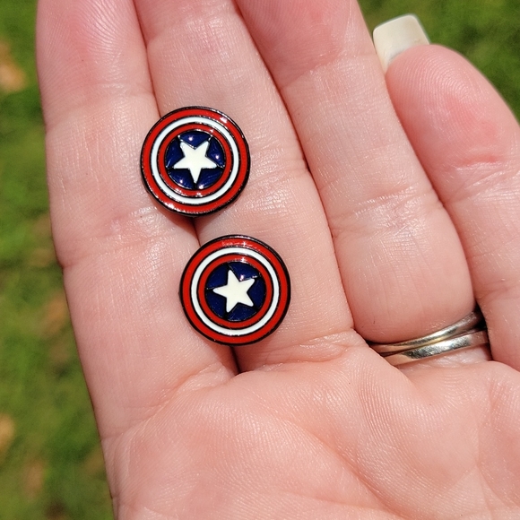 Disney Other - Captain America Iconic Shield Stud Earrings, Marvel Comics, Unisex
